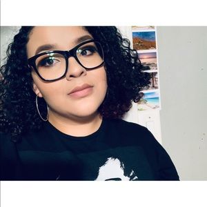 Meet your Posher, Marisol